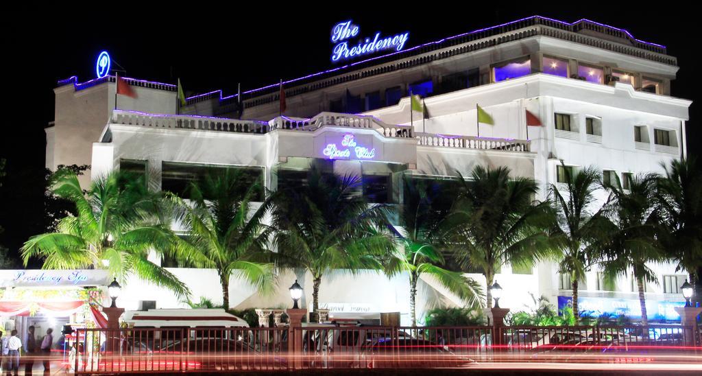 Hotel The Presidency à Bhubaneswar Extérieur photo
