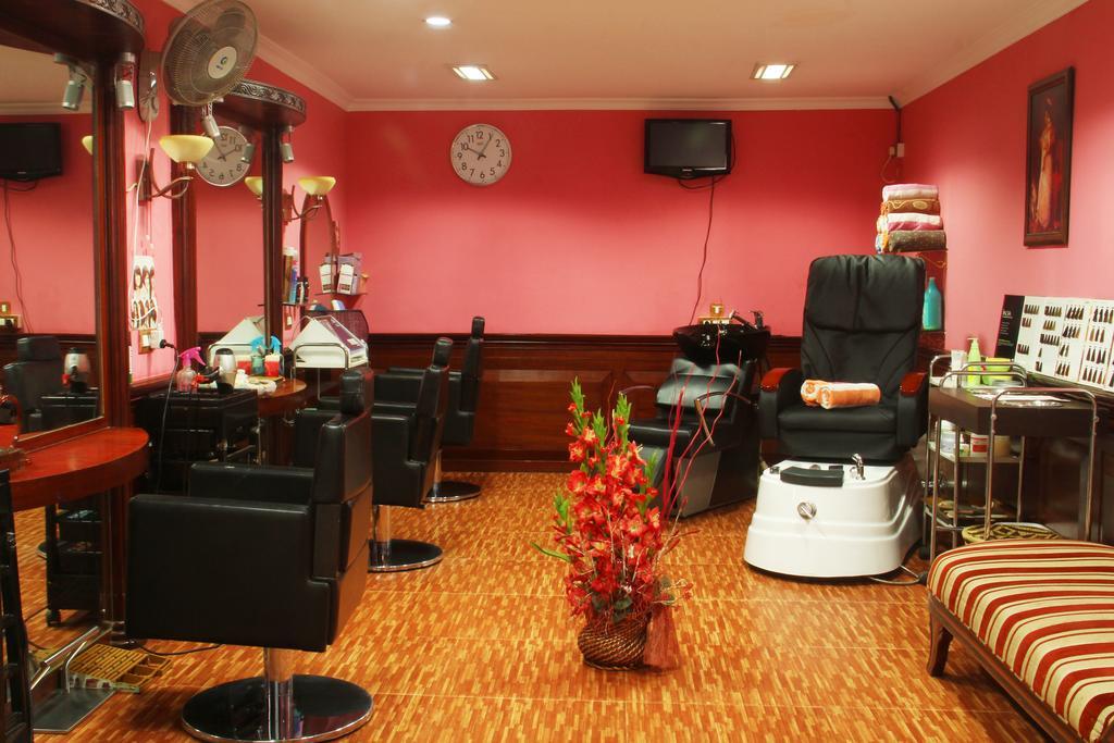 Hotel The Presidency à Bhubaneswar Extérieur photo